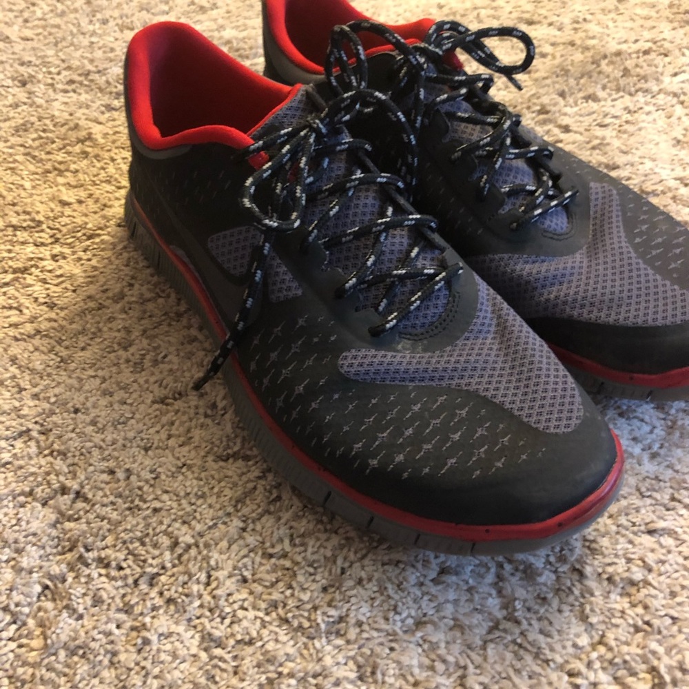 Nike Free 4.0 Shoes - Picture 2 of 5